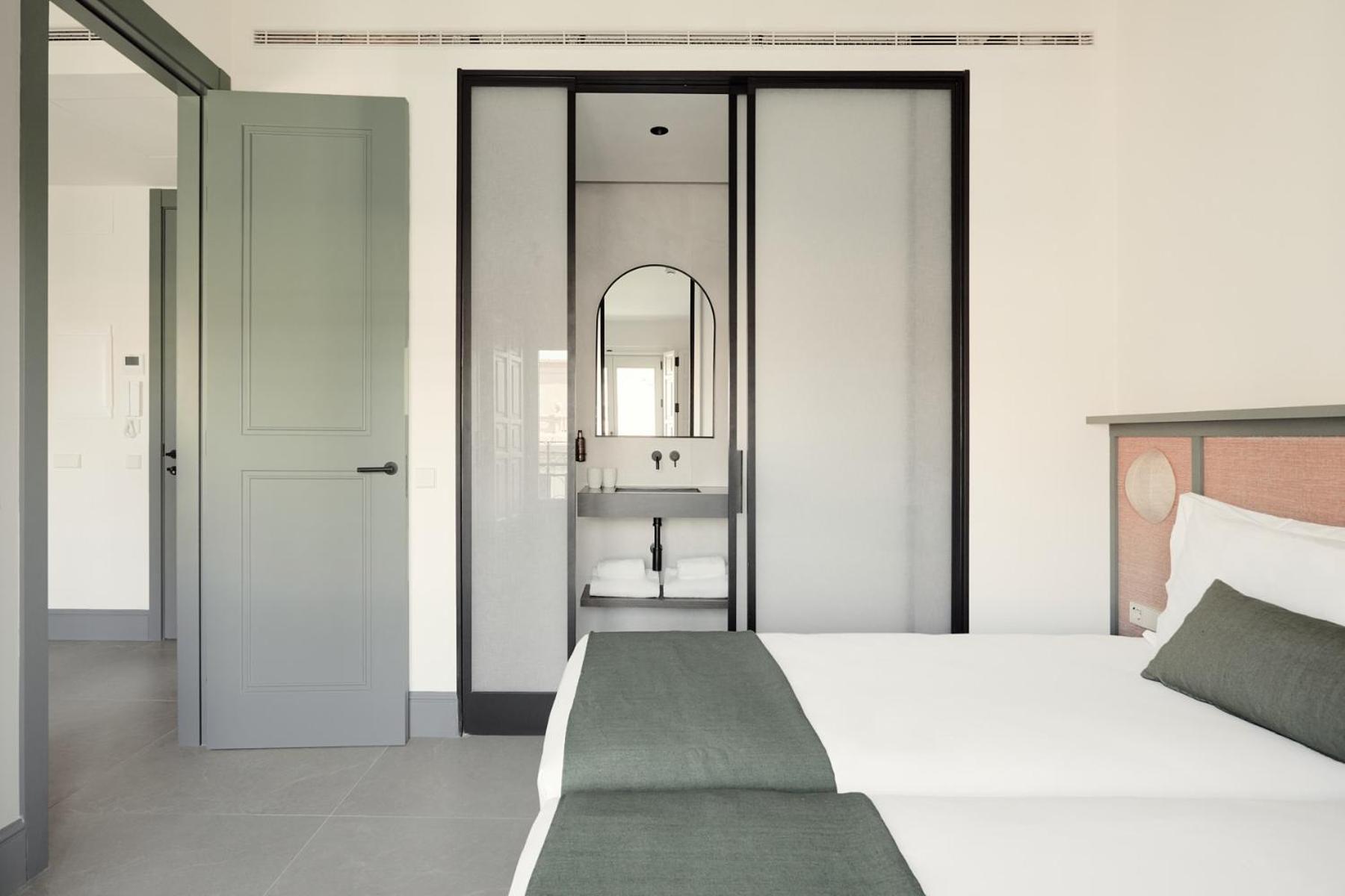 Апартаменты U-Sense Granada Gran Via Экстерьер фото