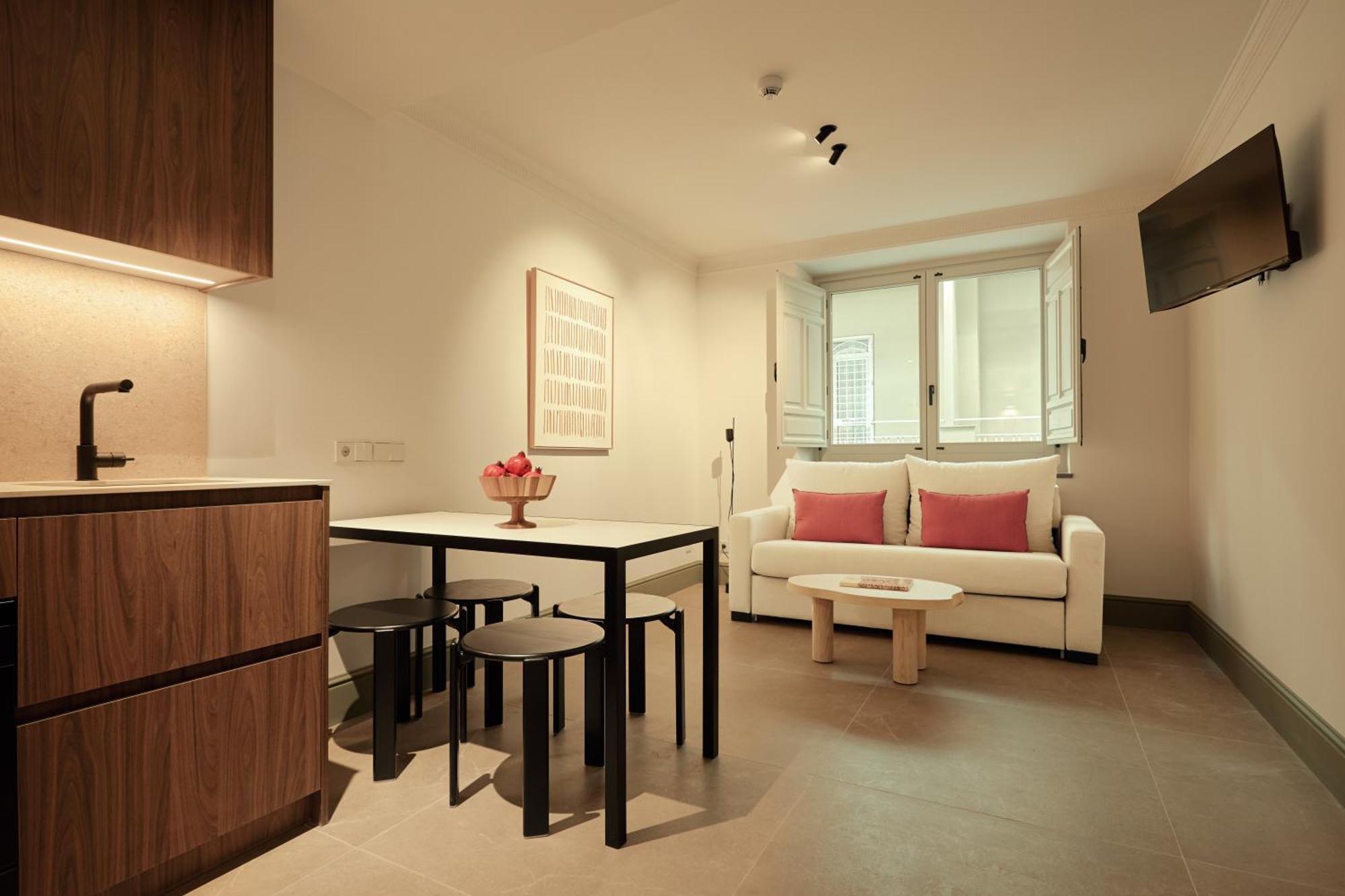 Апартаменты U-Sense Granada Gran Via Экстерьер фото