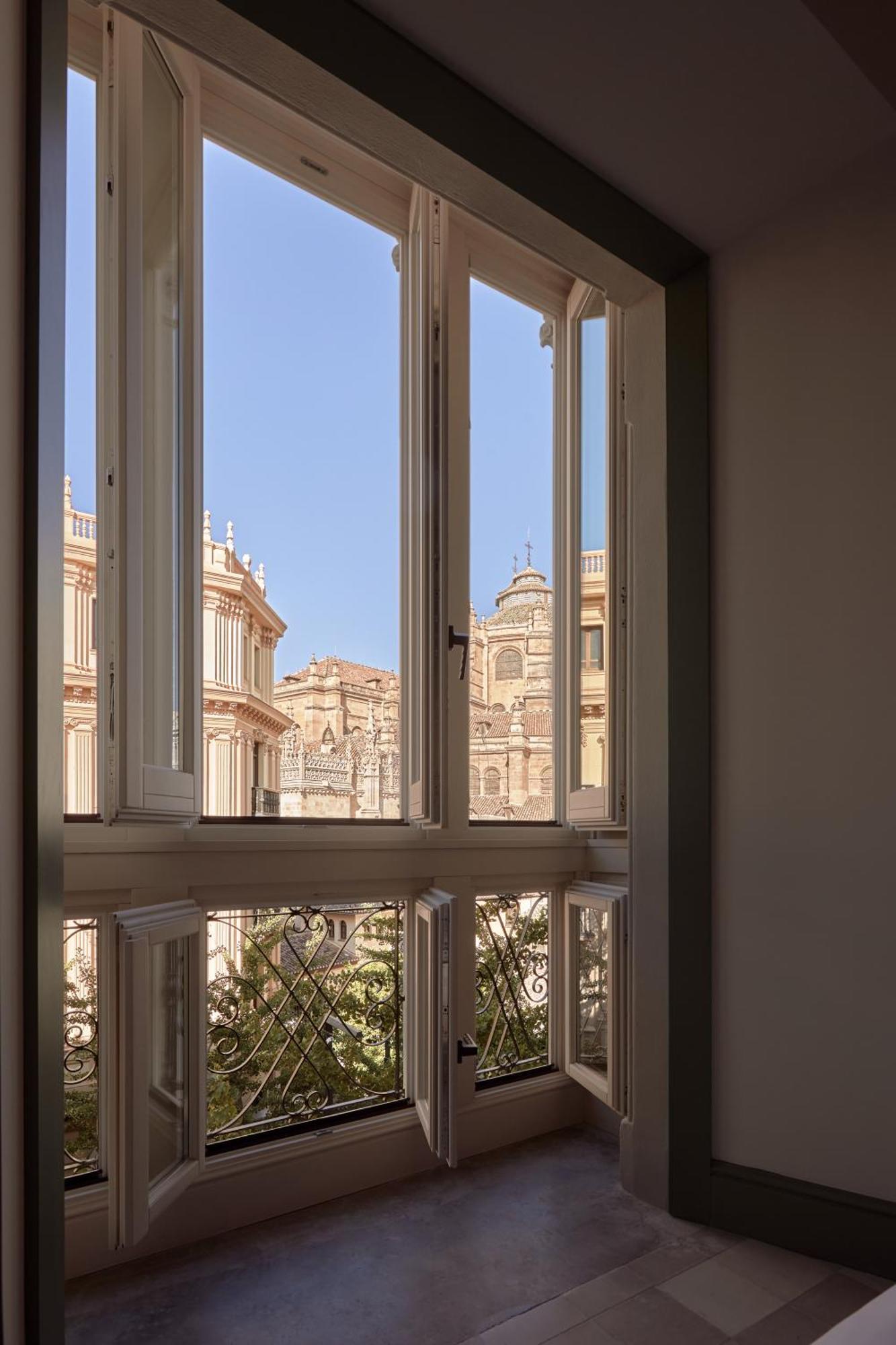 Апартаменты U-Sense Granada Gran Via Экстерьер фото
