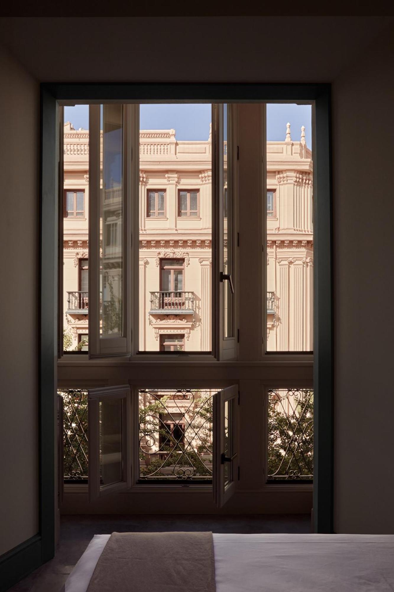 Апартаменты U-Sense Granada Gran Via Экстерьер фото